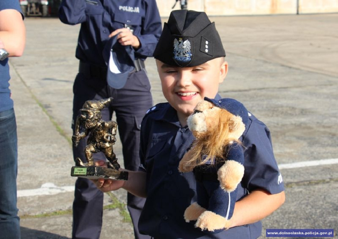 Policjanci spełnili marzenie 11-letniego Kacpra