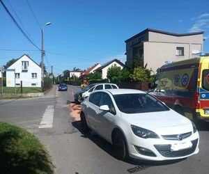 Zderzenie dwóch samochodów osobowych w Tarnowie. Jednak osoba trafiła o szpitala