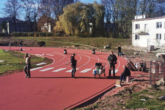 W Czeladzi stadion piłkarski zamienia się w lekkoatletyczny. Będzie gotowy do końca roku