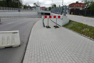 Na czas naprawy  uszkodzeń ruch w tunelu został całkowicie zamknięty dla samochodów i pieszych z wyjątkiem pojazdów uprzywilejowanych.