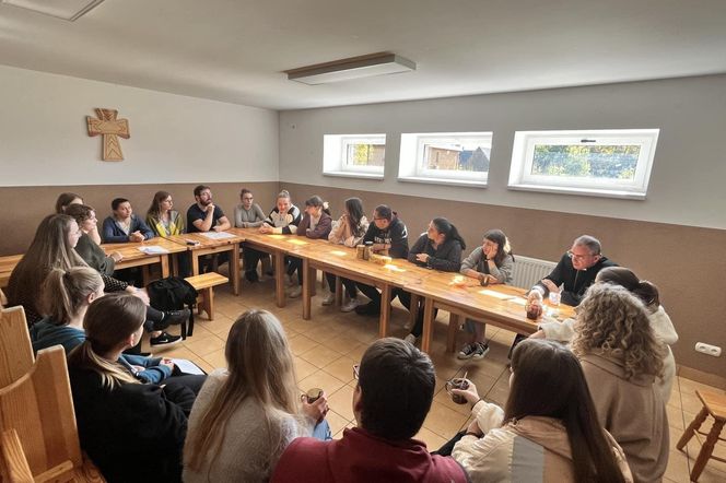 Spotkanie Młodych Archidiecezji Krakowskiej w nowym rytmie. Trwają zapisy dla grup i uczestników indywidualnych