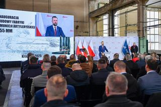 Budowa fabryki amunicji 155 mm w Kraśniku rozpoczęta. Szef MON: To zobowiązanie na przyszłość