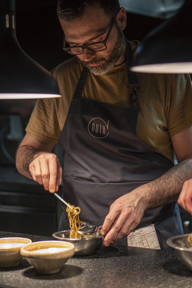 Andrea Camastra - znany Włoch przygląda się polskim daniom wigilijnym!