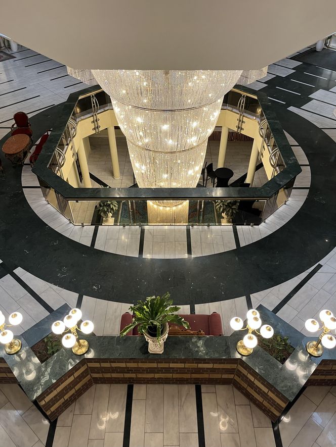 Hotel im. Jana Pawła II we Wrocławiu