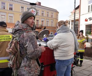 33. Finał Wielkiej Orkiestry Świątecznej Pomocy. Dziennikarze Radia ESKA rozgrzewają Tarnów pysznym żurkiem!