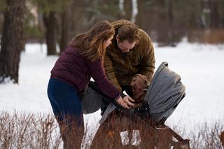 Na dobre i na złe odc. 914. Mojżesz (Rita Shalanyuy), Marlena (Agata Grzymała), Dawid (Robert Czerwiński)