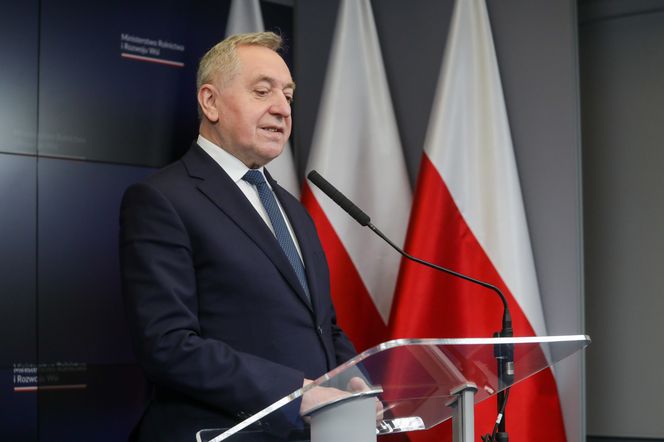 Poseł Kowalczyk broni przyjaciółki prezesa PiS. Ma dla niej radę
