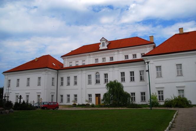 Muzeum Ikon w Supraślu, ul. Klasztorna 1, godz. 18.00-00.00