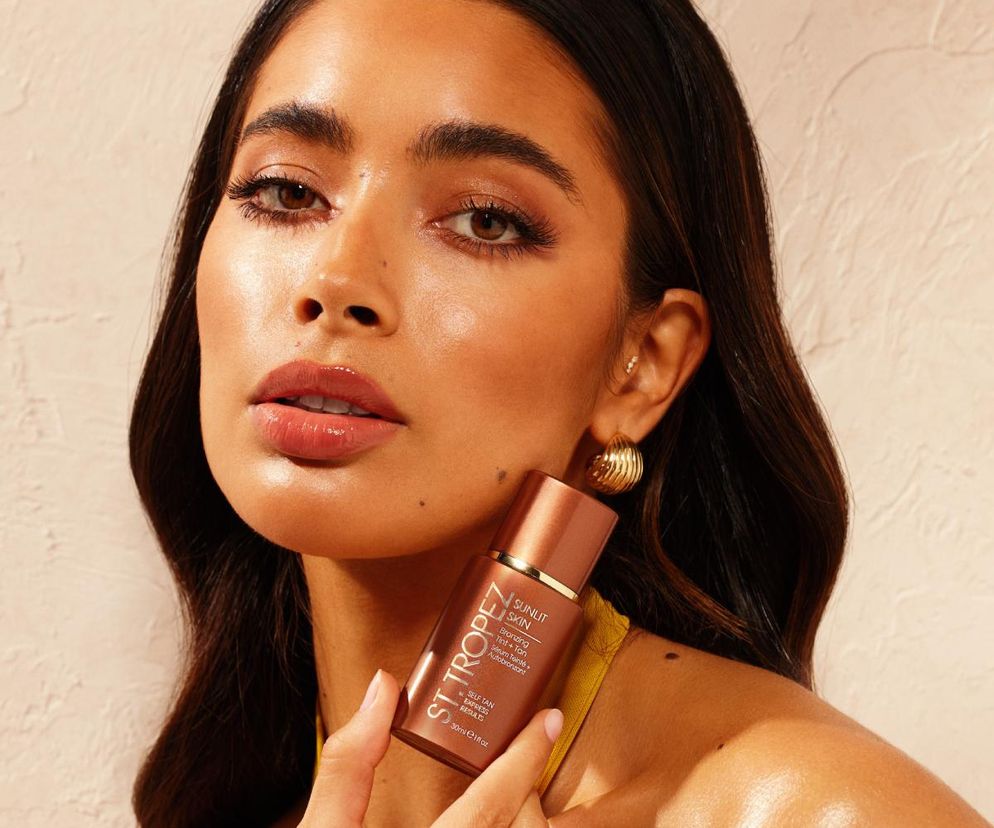 St. Tropez Self Tan Sunlit Skin Tint+Tan