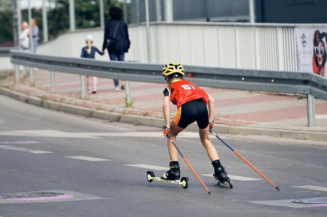 W pierwszym dniu zawodów o Puchar Polski w biegach na nartorolkach Marwe Cup zawodnicy wzięli udział w sprincie techniką dowolną