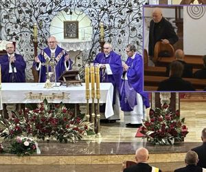 Poruszające kazanie księdza na pogrzebie żony Ryszarda Rynkowskiego. To on udzielał im ślubu, teraz mówił do ojca i syna 
