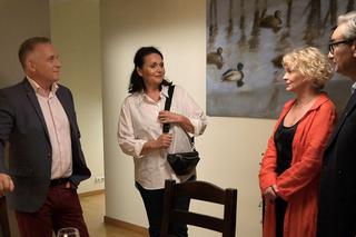 M jak miłość odc. 1786. Marta (Dominika Ostałowska), Jacek Milecki (Robert Gonera), Marysia (Małgorzata Pieńkowska), Artur Rogowski (Robert Moskwa)