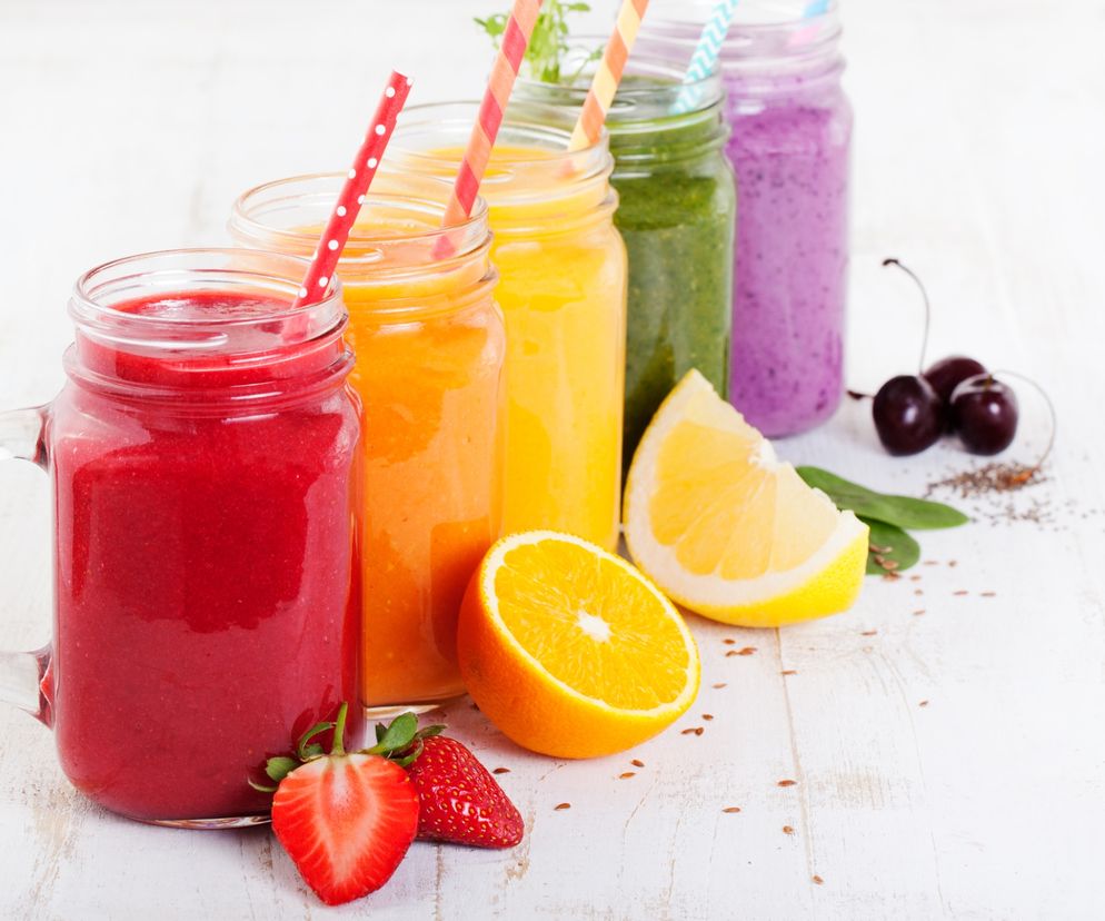 Energetyczny koktajl wypity zamiast śniadania szybko doda ci sił i zapobiegnie senności w ciągu dnia.