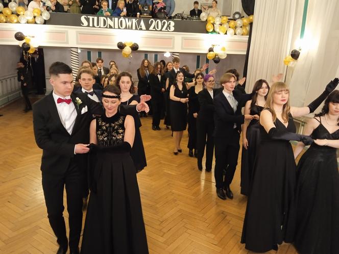 Studniówka 2023 w II LO w Poznaniu