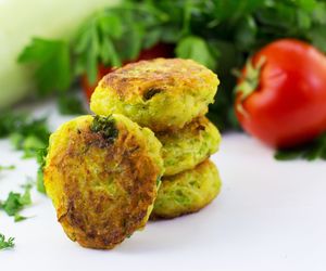 Kotlety z cukinii i ziemniaków - pyszne i tanie danie na obiad