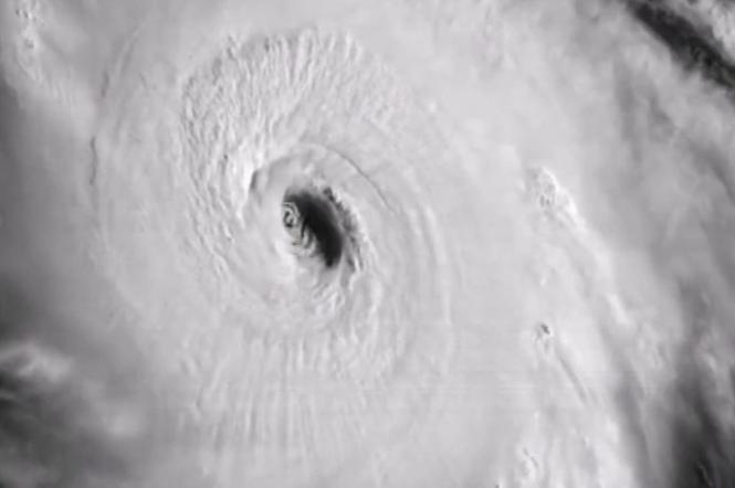 Irma wyssała ocean na Bahamach! 