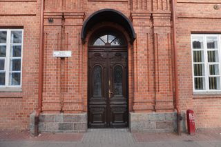 To najpiękniejsza kamienica w Białymstoku. Ceglana fasada z XIX wieku błyszczy do dziś