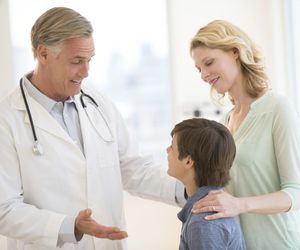 Wędzidełko wargi górnej i dolnej u dzieci - podcinanie