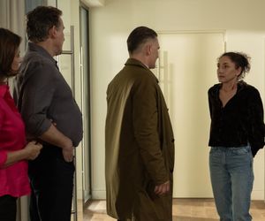 Na Wspólnej odc. 4030: Lew Nalepa (Przemysław Sadowski), Ada (Monika Obara), Weronika (Renata Dancewicz), Tomasz Adamski (Tomasz Piatkowski)