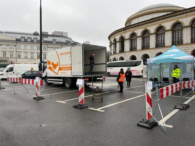 Zbierają jedzenie dla Ukrainy. Zarząd Dróg Miejskich dołącza do akcji