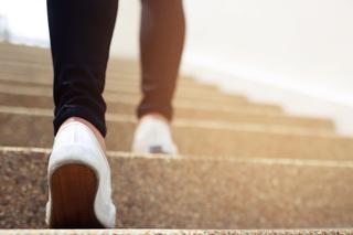 Ile trzeba robić kroków, żeby schudnąć? 