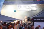 Hałas Miasta 2025 w Gliwicach. Zenek Kupatasa i Wiewiórka Na Drzewie na scenie