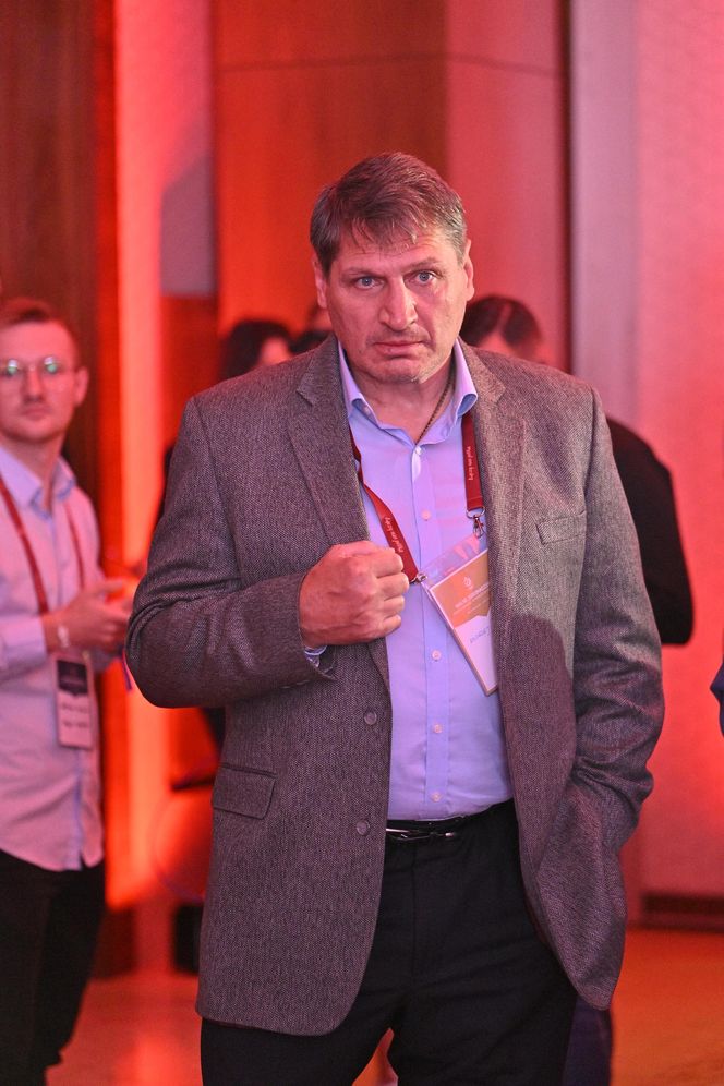 Andrzej Gołota na wyborach w PZPN