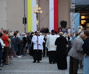 75 lat temu obraz Matki Boskiej w Lublinie zapłakał. Wierni uczcili rocznicę „Cudu lubelskiego” procesją różańcową