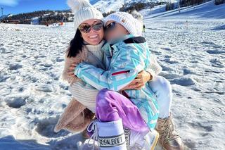 Babski wypad na pustynię. Katarzyna Cichopek zabrała Helenkę do Omanu