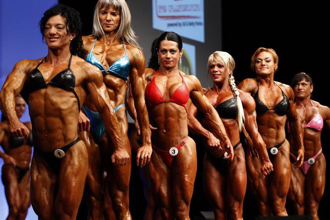 Miss FIBO Power Beauty 2015! Zobacz piękne i półnagie sportmenki [WIDEO]