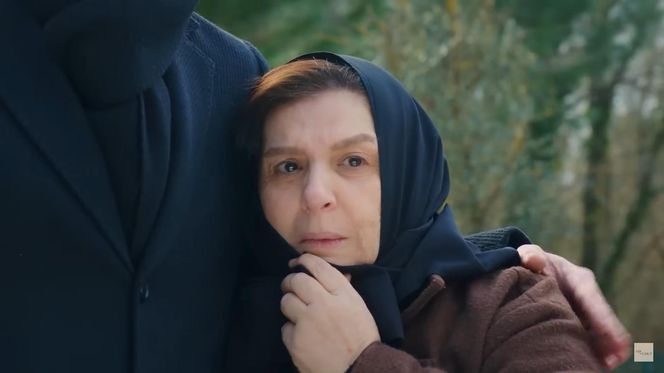 Bliscy na cmentarzu wstrzymają oddech, kiedy matka Elif wybuchnie 