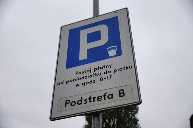 Nie będzie zmian w strefie płatnego parkowania?! Prokuratura ma zastrzeżenia