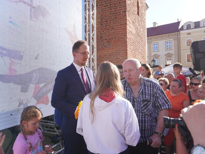 Tak mieszkańcy Tarnowa powitali Aleksandrę Kałucką, brązową medalistkę Igrzysk Olimpijskich w Paryżu!