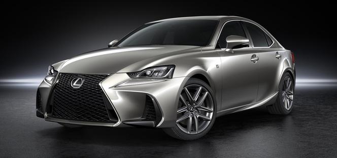 Lexus IS 200t lifting 2017