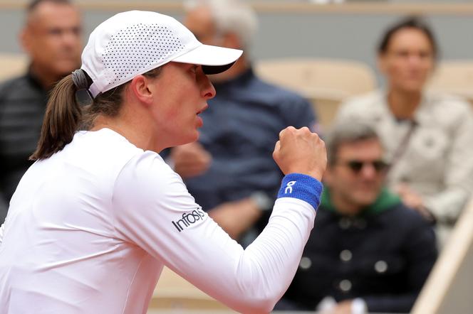 To był pogrom! Iga Świątek rozbiła Rosjankę i jest w ćwierćfinale French Open