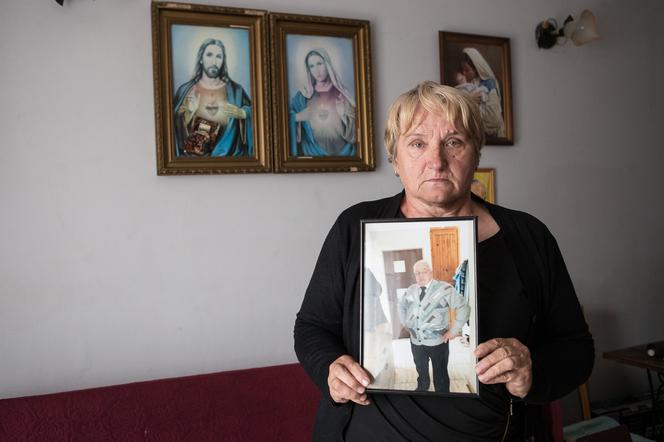 Przez proboszcza musiałam pochować męża 20 kilometrów od domu.