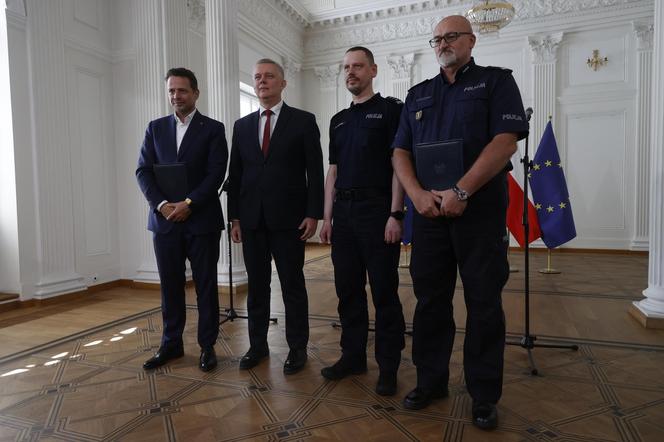 Warszawscy urzędnicy będą ścigać taksówkarzy! Ratusz podpisał porozumienie z policją