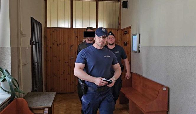 Ernest wsiadł za kierownicę BMW po pijaku, zginęli jego koledzy [GALERIA]