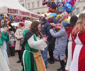 Kiermasz i inscenizacja na Placu Wolności z okazji Kaziuka Wileńskiego