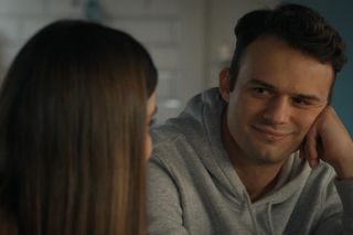 Barwy szczęścia, odcinek 3171. Agata (Natalia Zambrzycka), Ignacy (Olaf Staszkiewicz)