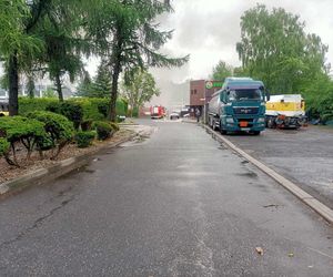 Wielki pożar hali w Gliwicach! Chmura dymu nad miastem