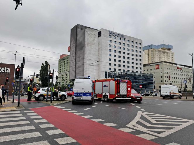 Zderzenie dwóch tramwajów w centrum Łodzi.
