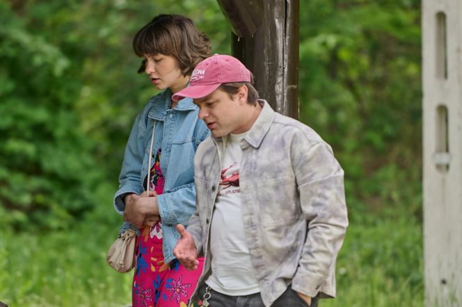 Na Wspólnej odc. 4078. Brygida (Maja Wolska), Remek Klusek (Maciej Kobiela)