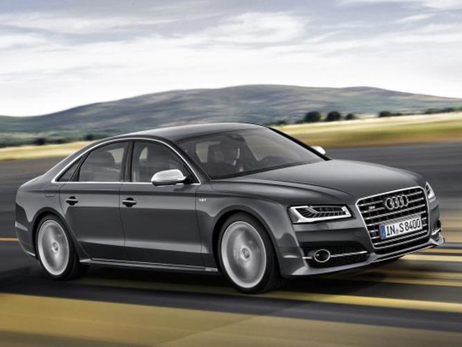 Audi S8 D4