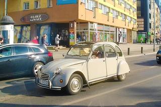 Parada zabytkowych pojazdów w Szczecinie