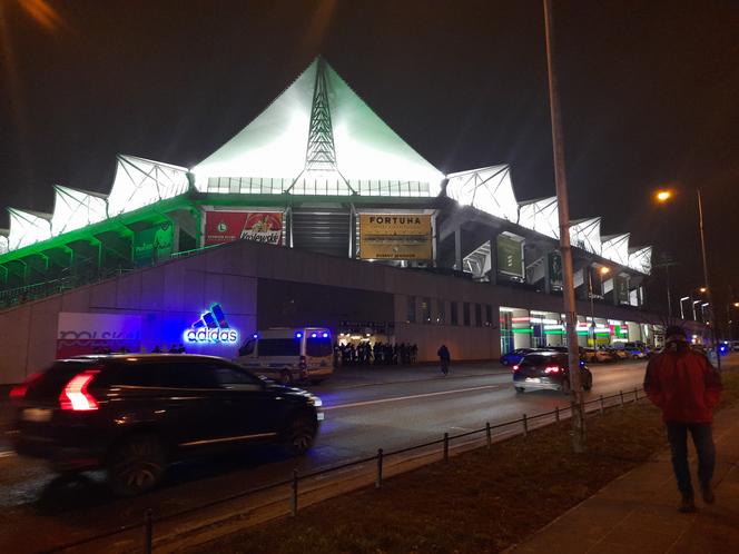 Kibice zgromadzeni podczas meczu Legia-Warta Poznań