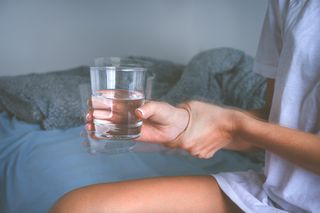 Choroba Parkinsona zaczyna się w jelitach. Zaskakujące wyniki badań
