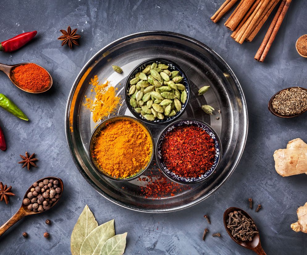 Ajurweda, matka medycyny, do przywrócenia równowagi w organizmie używa mieszanek ziołowych i mineralnych.