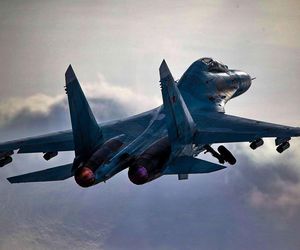 Samolot Su-27