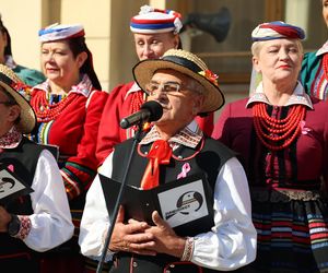 W centrum Lublina królował róż! Przez miasto przeszedł Marsz Różowej Wstążki